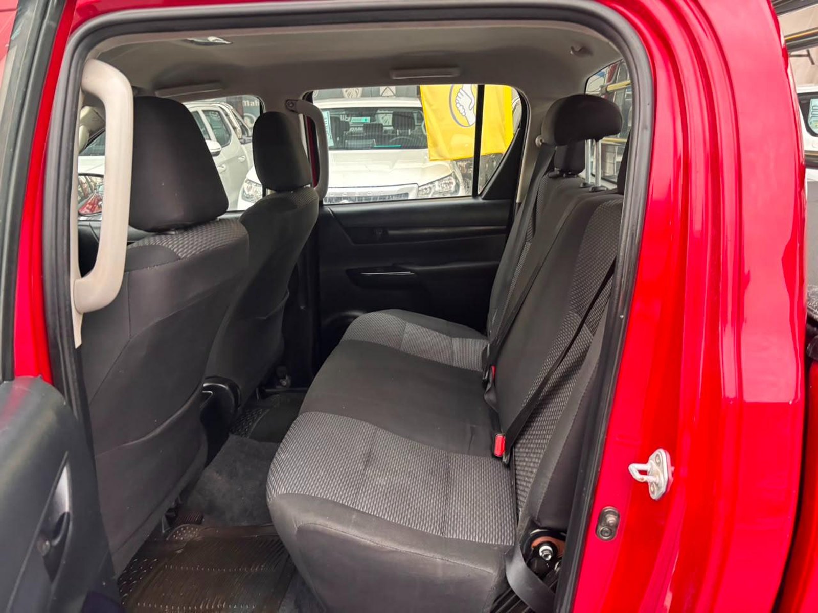 Toyota HILUX DX 2.4 4x4 2023 - Imagen 9 de 10