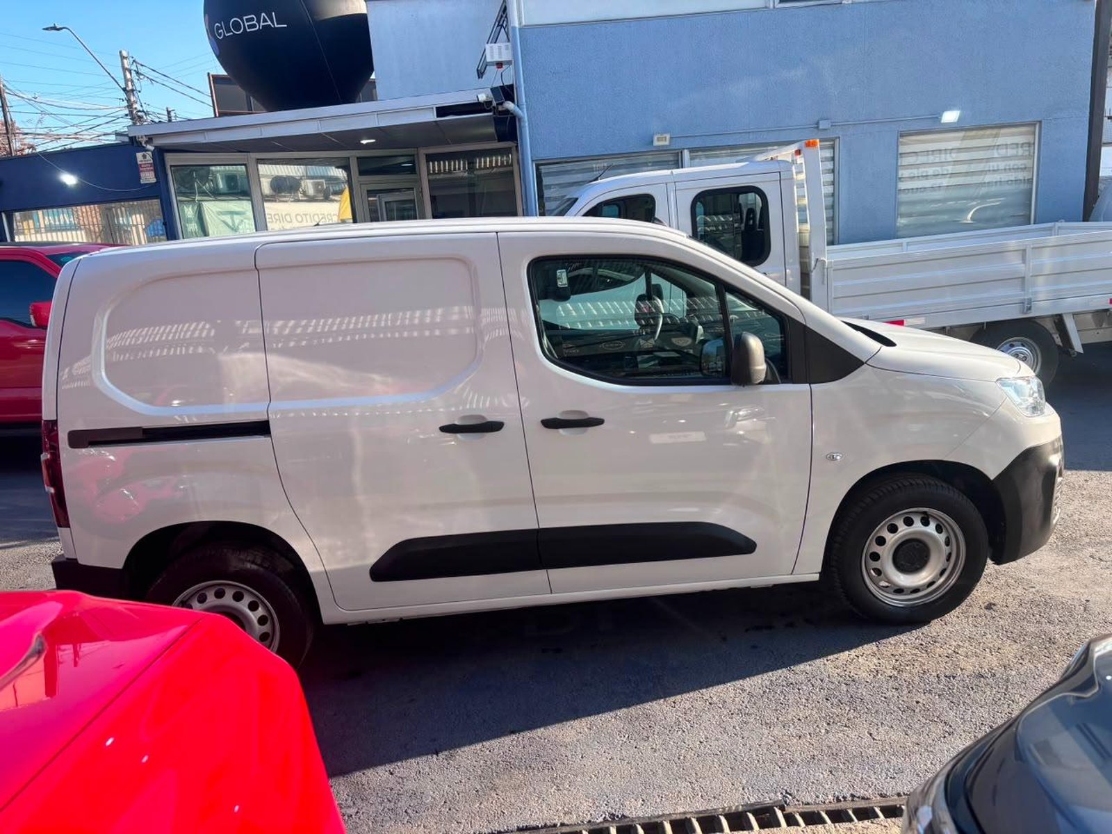 Citroën Berlingo 2024 - Imagen 4 de 10