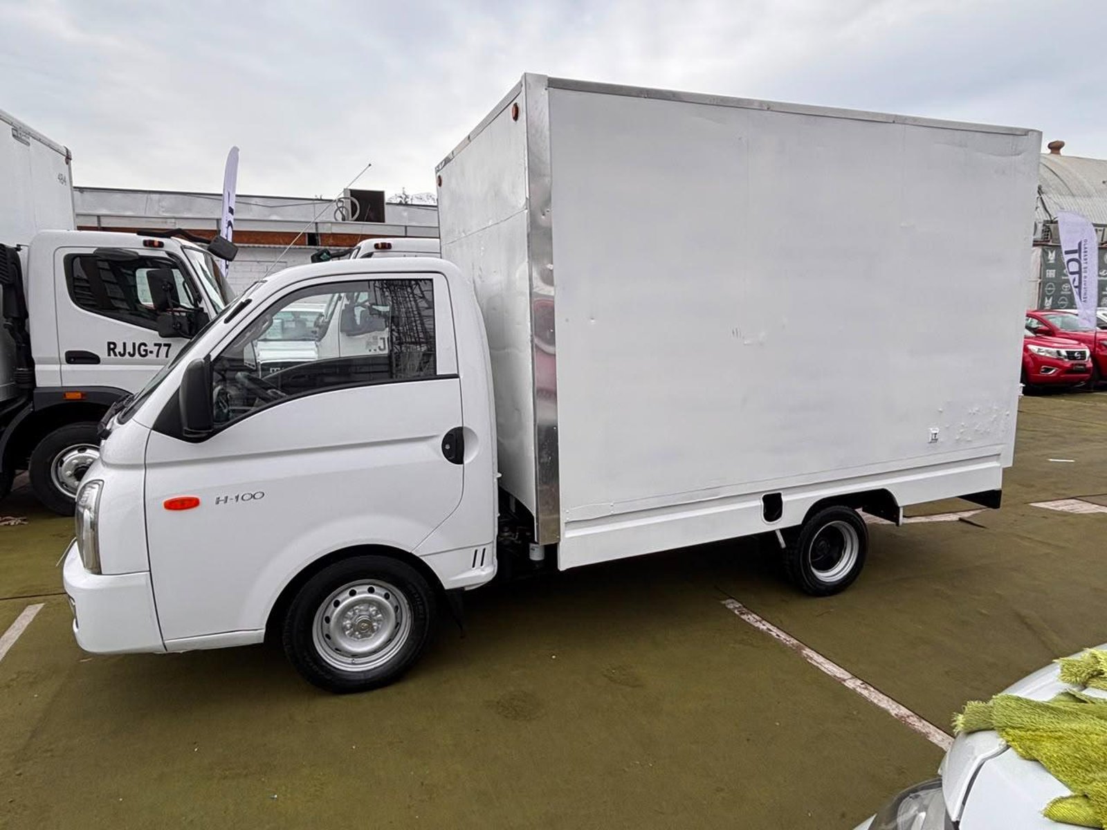 Hyundai PORTER 2022 - Foto 4 de 10