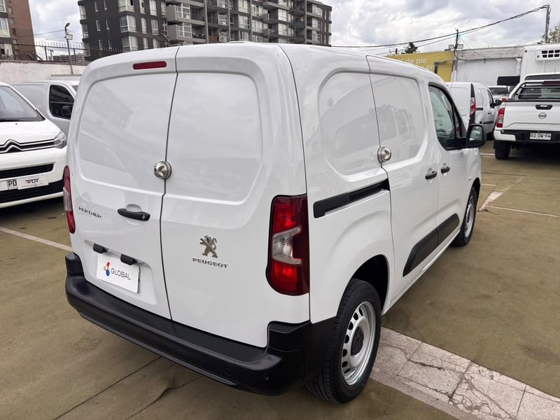 Peugeot PARTNER HDI 92 L1 1.6 2023 - Imagen 8 de 10
