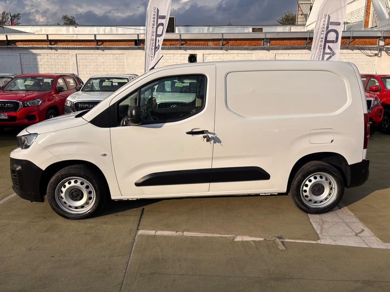 Peugeot PARTNER L1 1.5 BlueHDi 2023 - Imagen 5 de 10