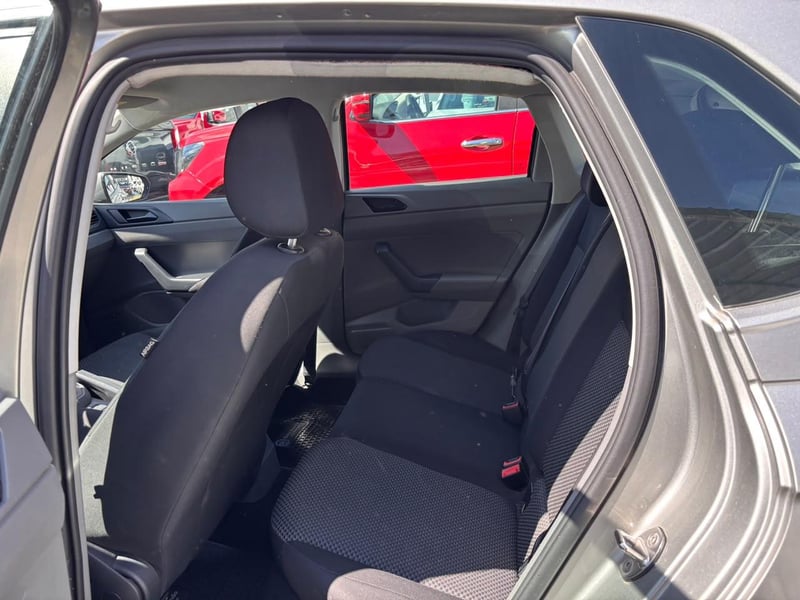 Volkswagen POLO Trendline 1.6 MT 2019 - Imagen 9 de 10