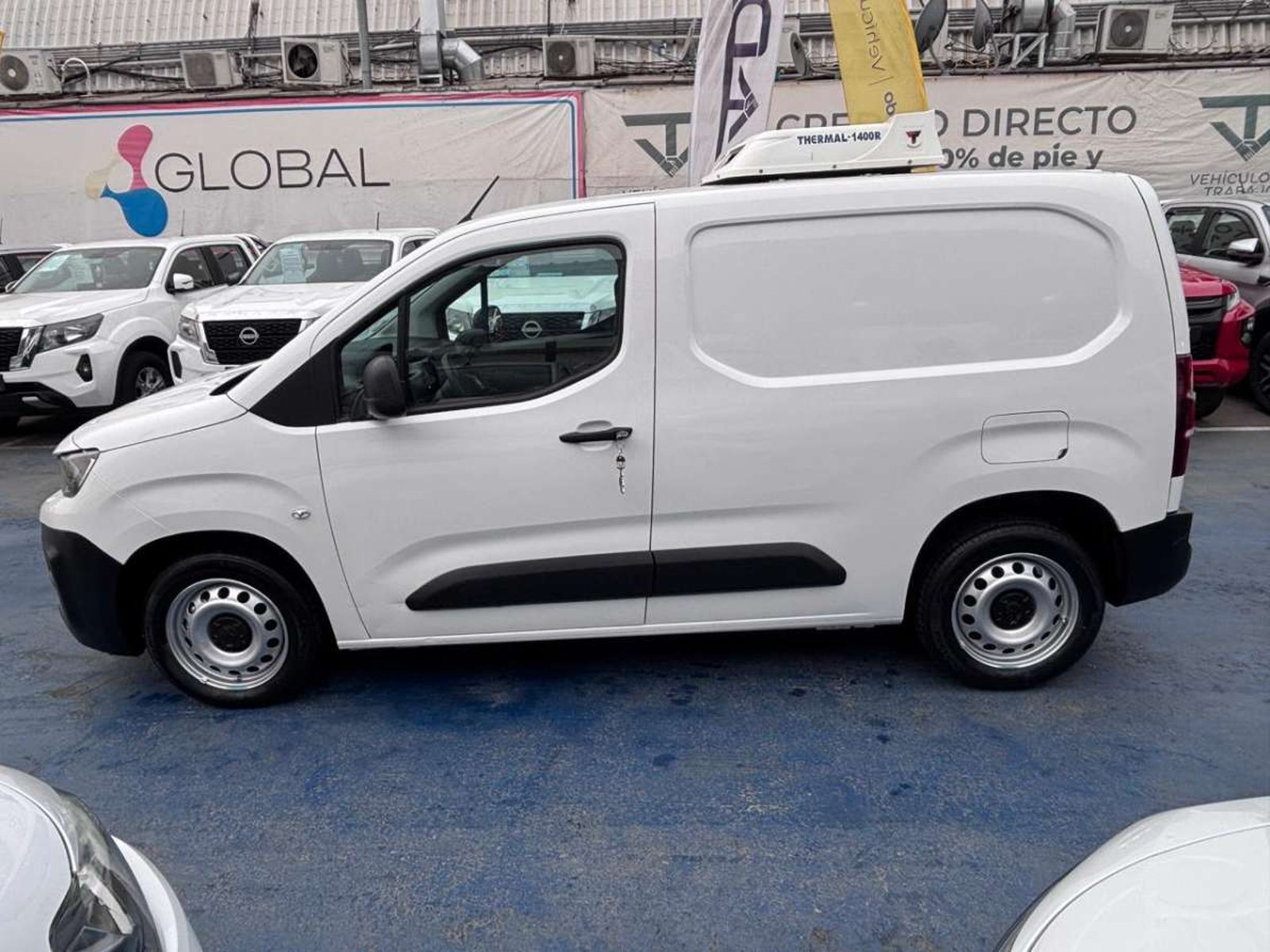 Peugeot PARTNER HDI 92 L1 1.6 2022 - Foto 4 de 10
