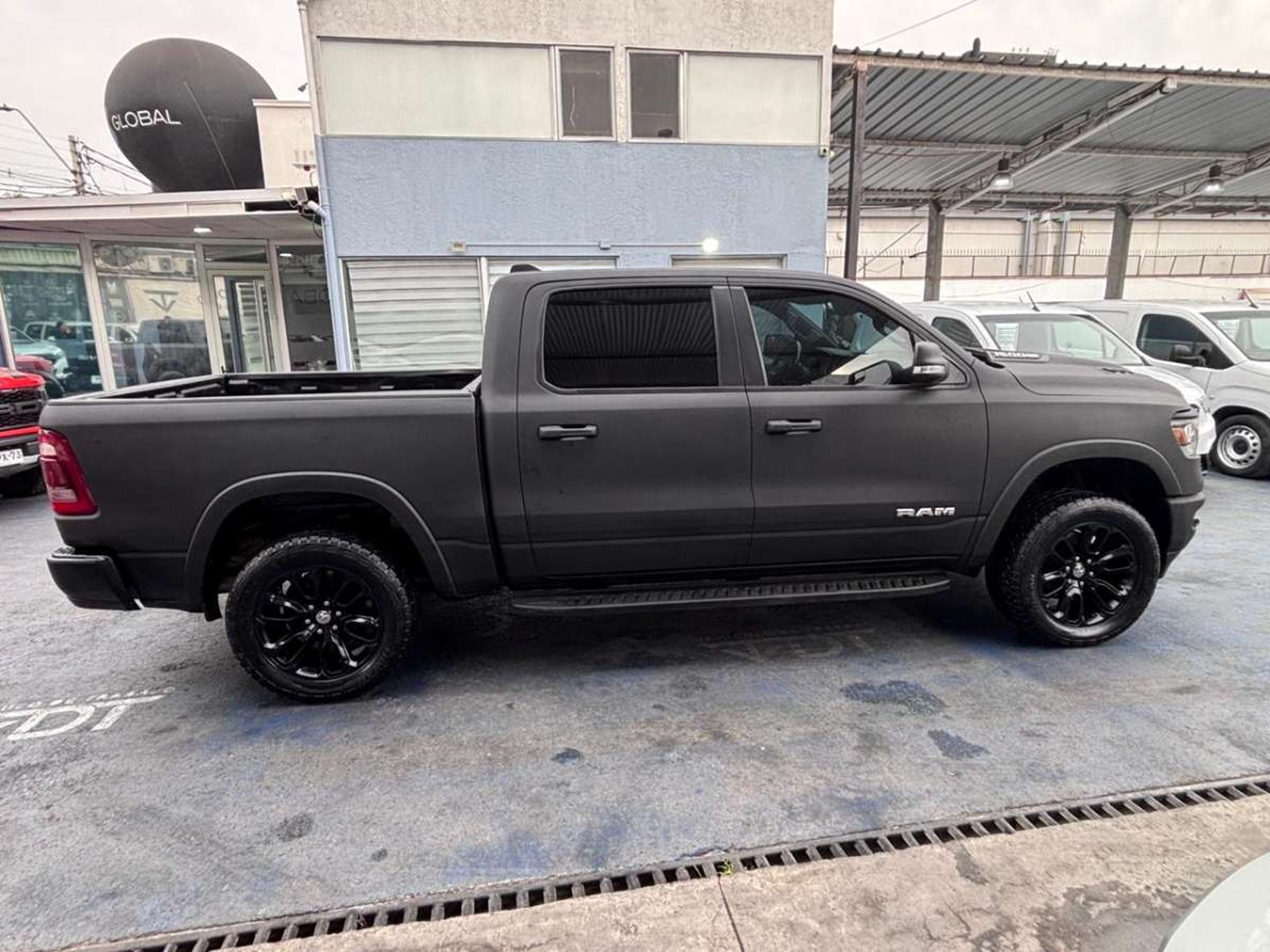 RAM RAM 1500 LARAMIE crew cab rebel 2021 - Foto 5 de 8