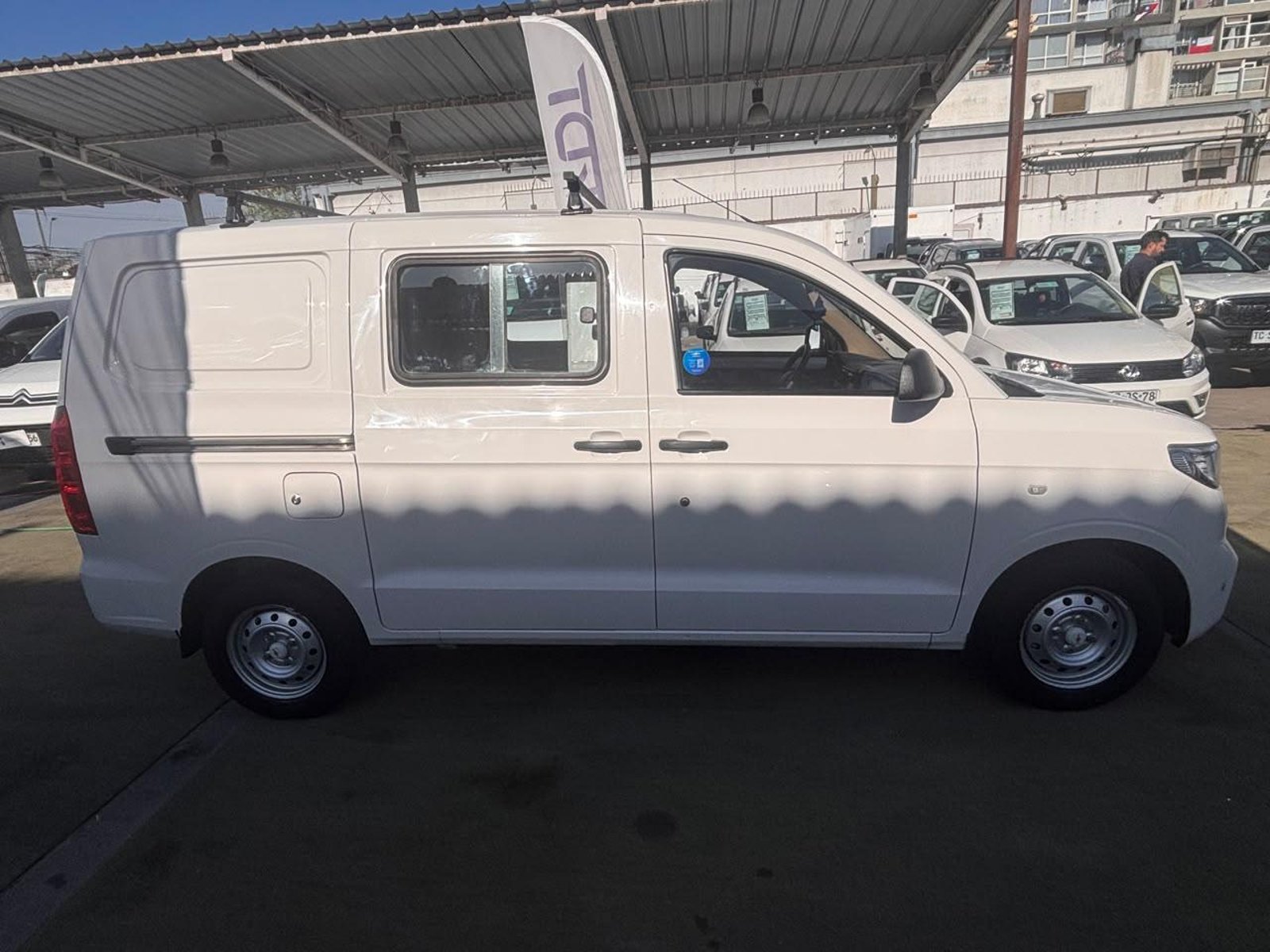 Chevrolet N400 1.5 max 2022 - Foto 4 de 10