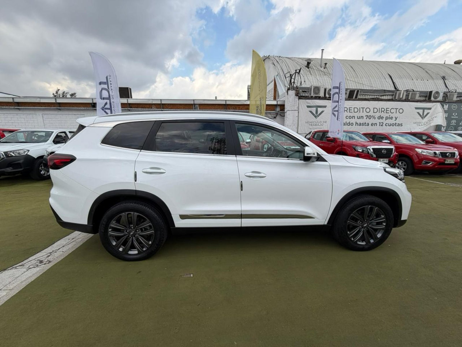 Chery TIGGO 8 GLX 1.5T 2021 - Foto 4 de 10