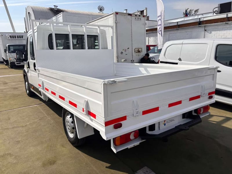 Peugeot BOXER D CAB 2.0 2019 - Imagen 6 de 10