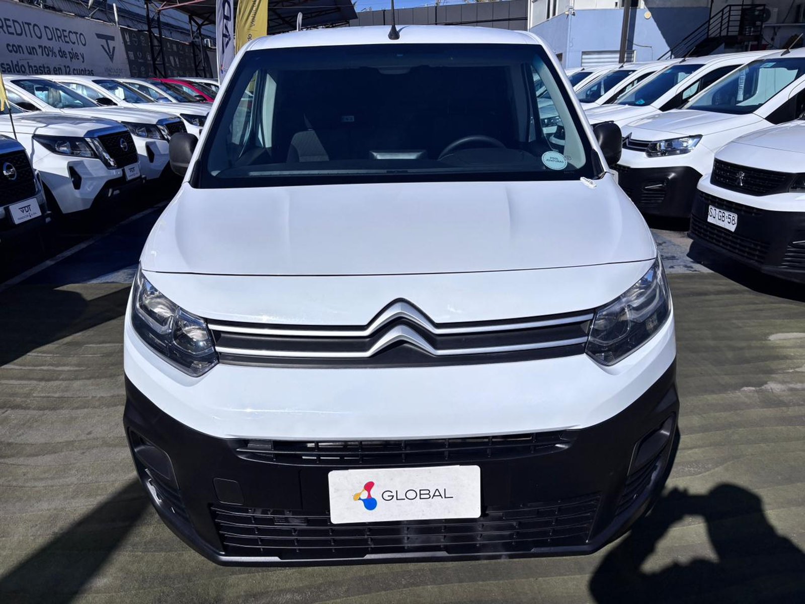 Citroën Berlingo 2023 - Foto 2 de 10