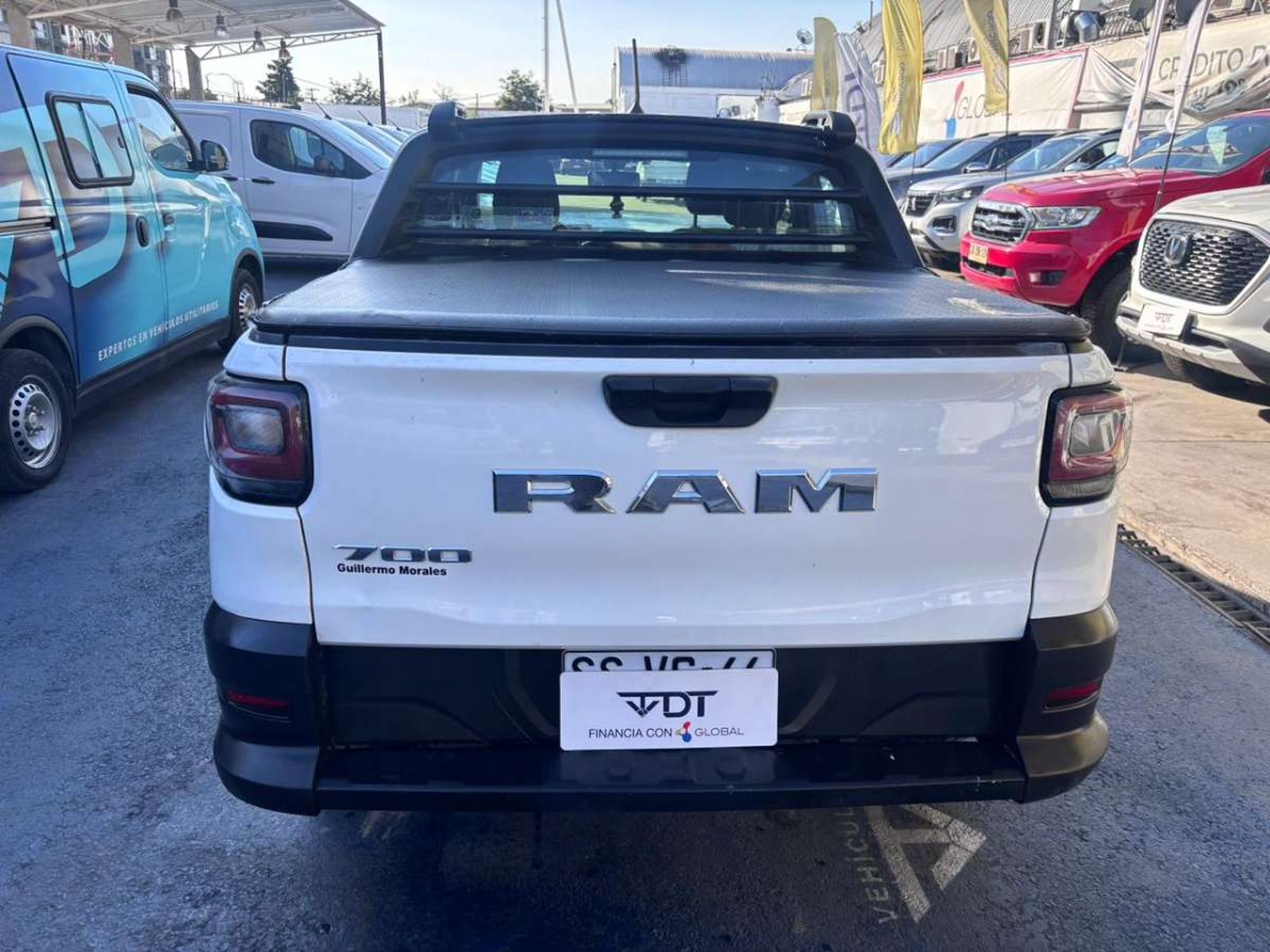 RAM 700SLT 2023 - Imagen 7 de 10