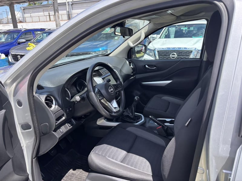 Nissan NAVARA XE 4X2 2.3 DIESEL 2024 - Imagen 10 de 10