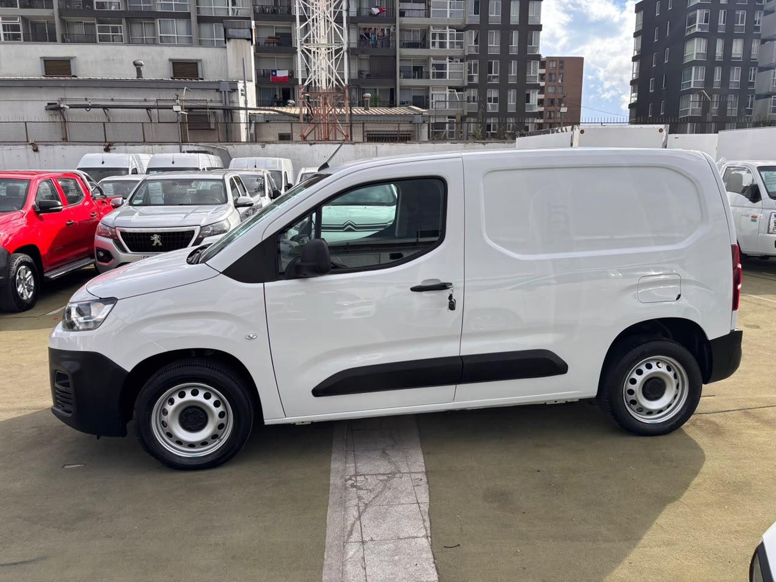 Citroën Berlingo 2024 - Foto 5 de 10