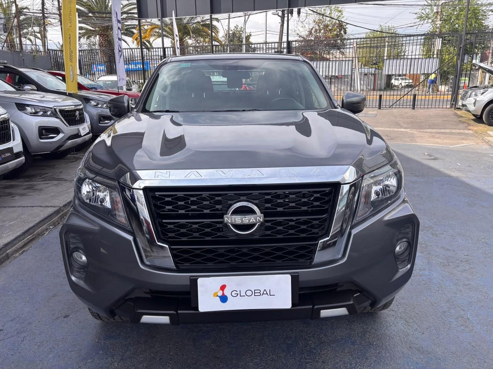 Nissan NAVARA XE 4X2 2.3 DIESEL 2023 - Foto 2 de 10
