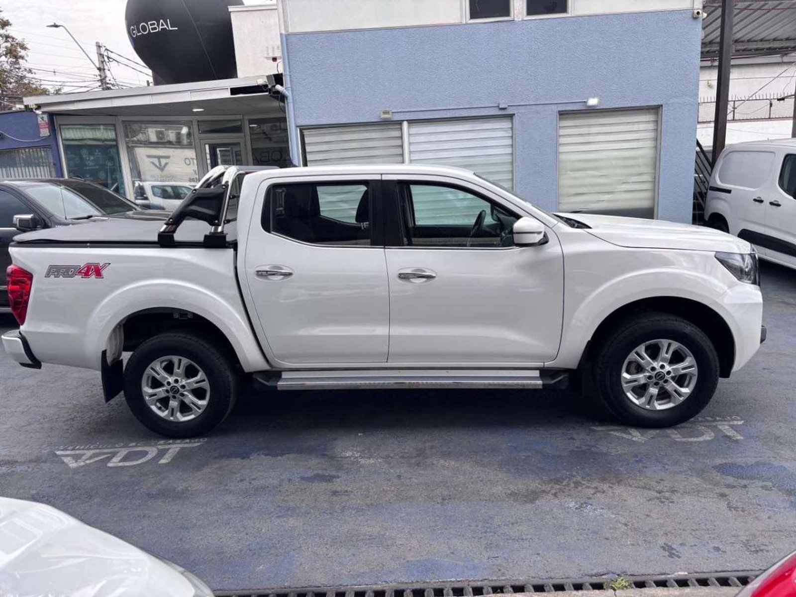Nissan NAVARA D CAB 2.3 2023 - Imagen 4 de 10