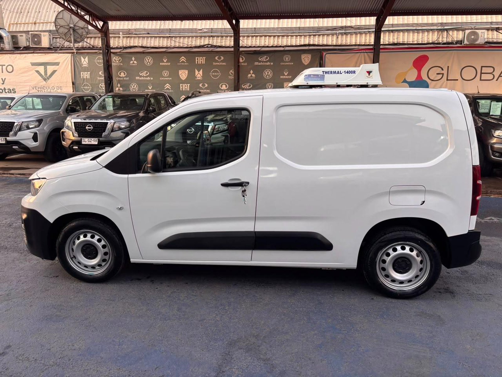 Peugeot PARTNER 2022 - Imagen 5 de 10