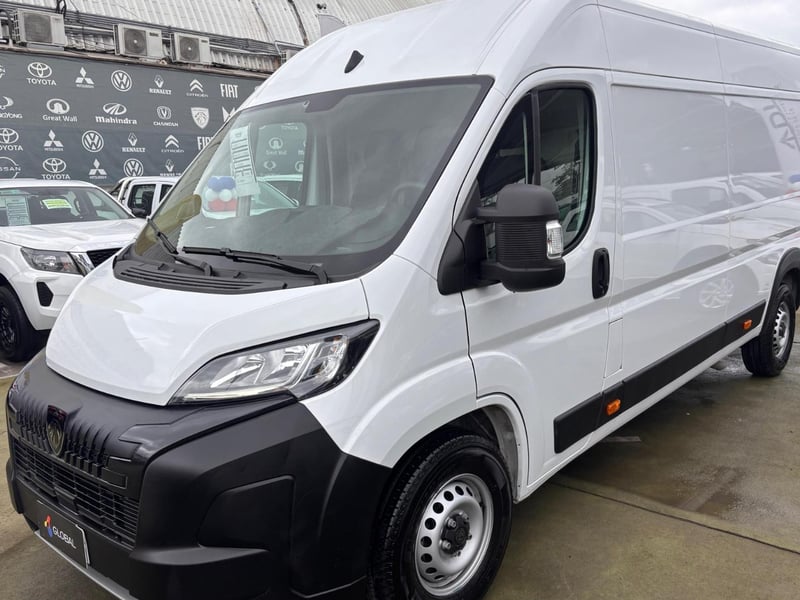 Peugeot Boxer L4H2 2.2 Diesel 2026