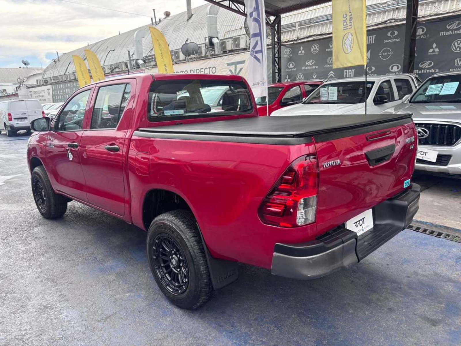 Toyota HILUX DOBLE CABINA 2.4 dx 4x2 2023 - Imagen 6 de 10