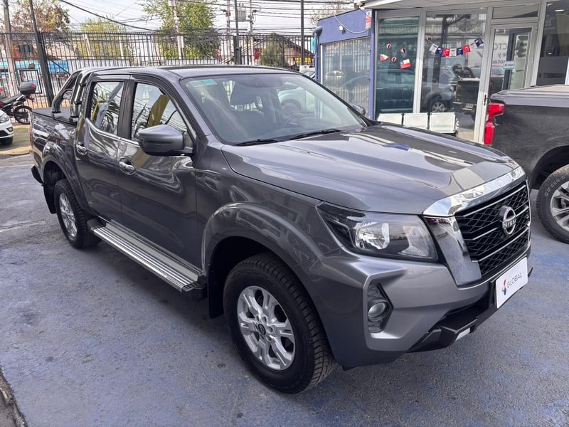 Nissan NAVARA XE 4X2 2.3 DIESEL 2023 - Imagen 3 de 10