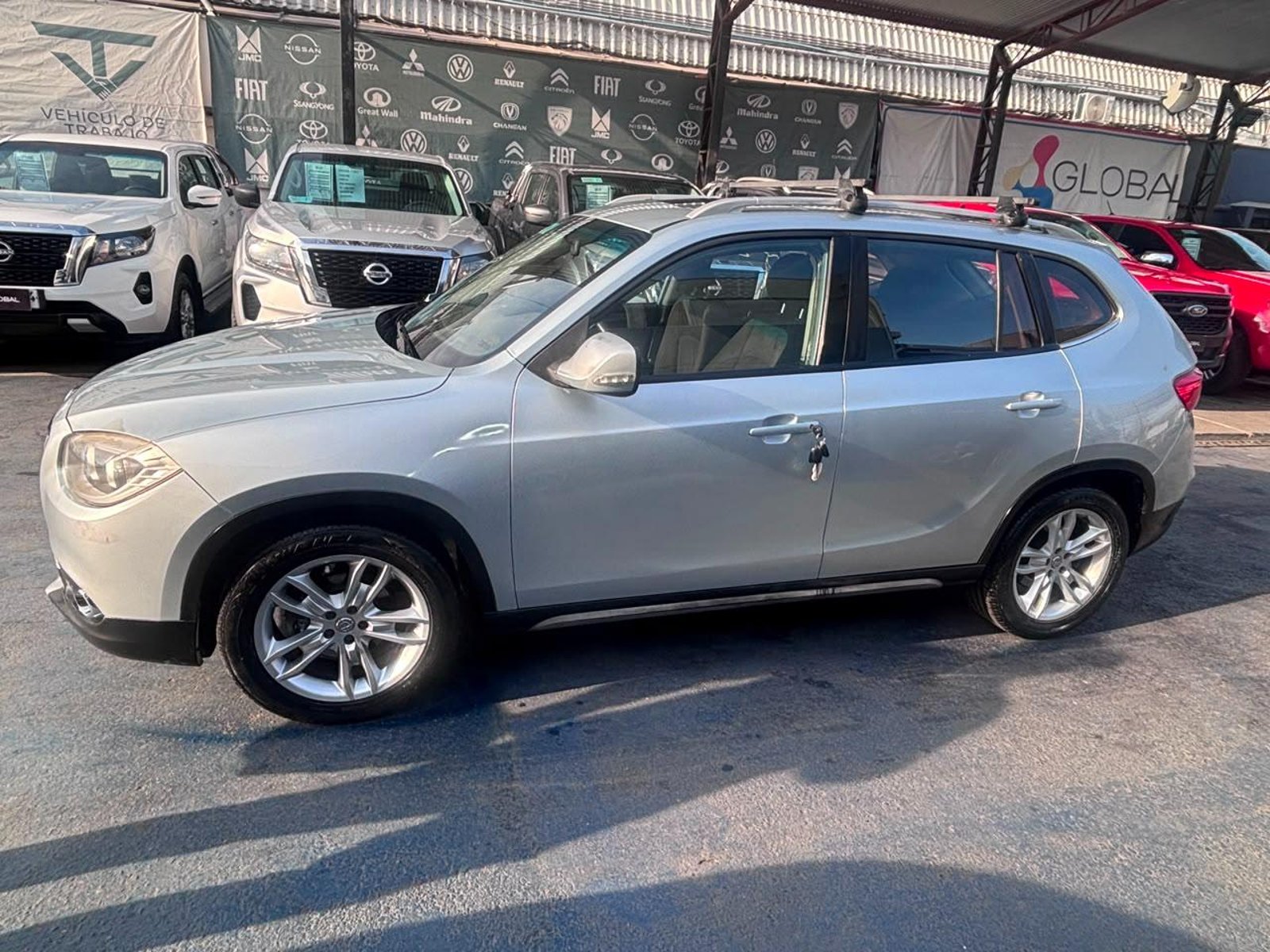 Brilliance V5 2015 - Imagen 4 de 10