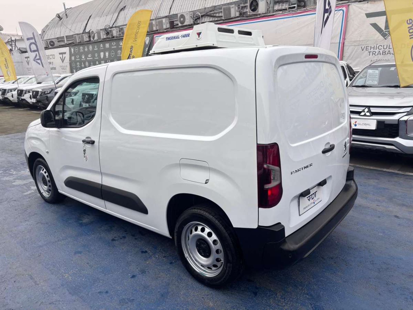 Peugeot PARTNER HDI 92 L1 1.6 2022 - Imagen 6 de 10
