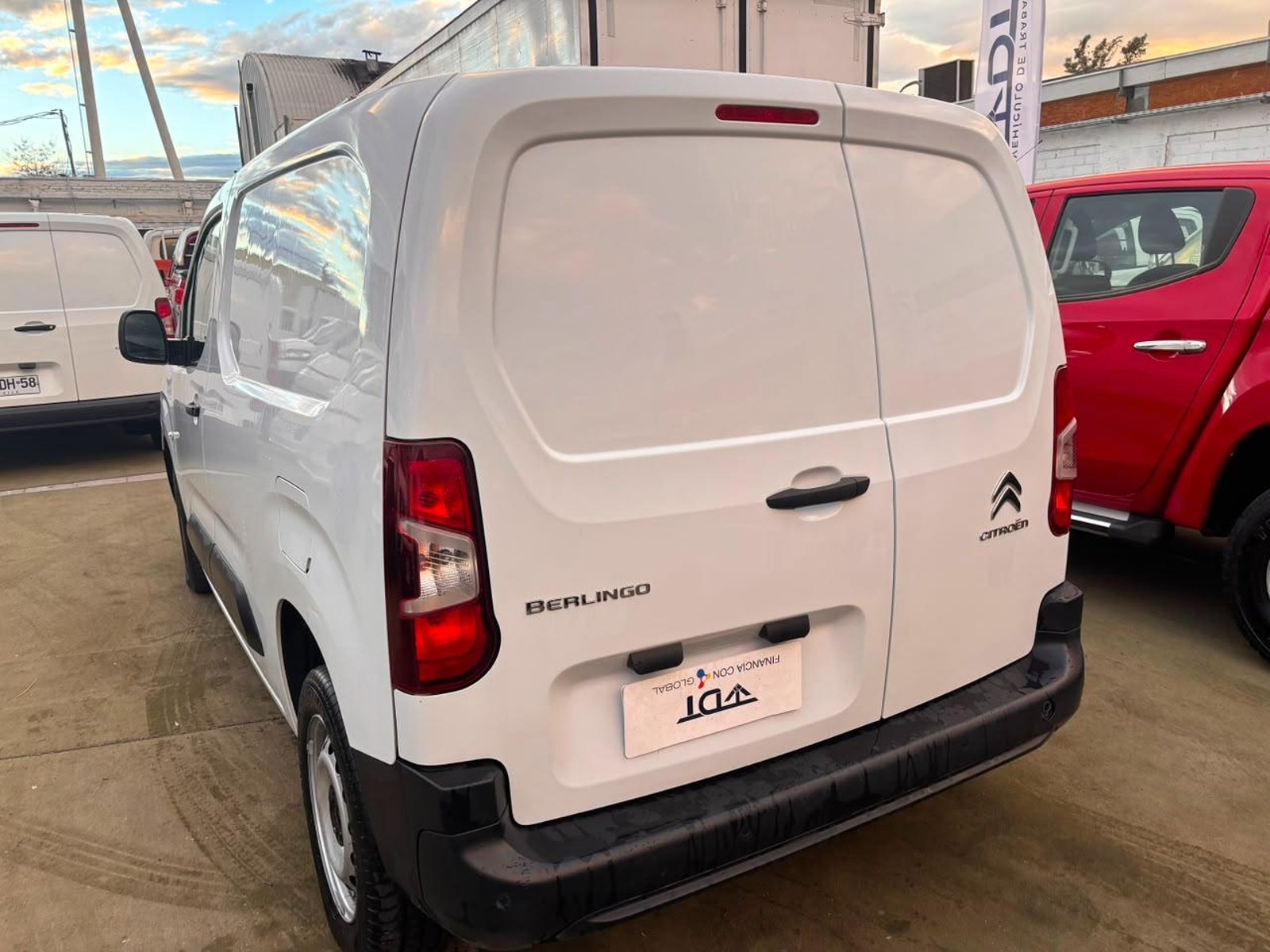 Citroën Berlingo 2024 - Imagen 6 de 10