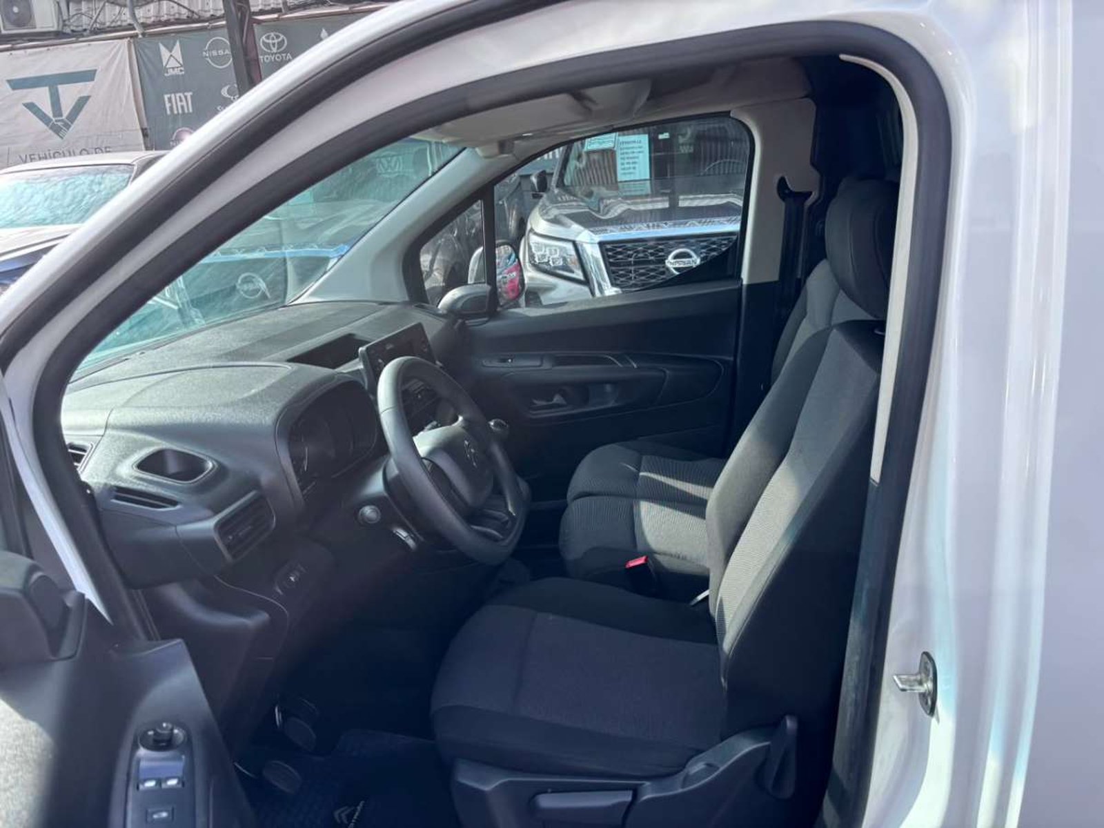 Citroën BERLINGO K9 1.6 2022 - Imagen 10 de 10