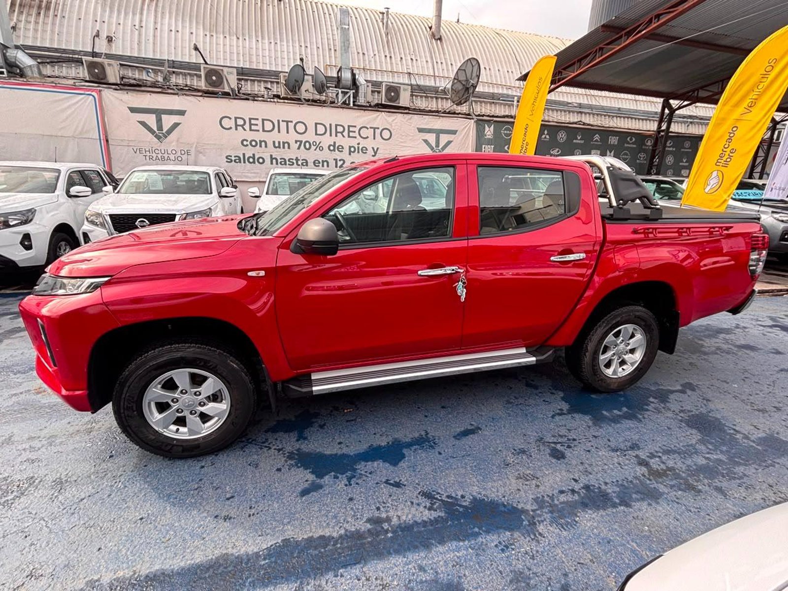 Mitsubishi L200 2023 - Foto 5 de 10