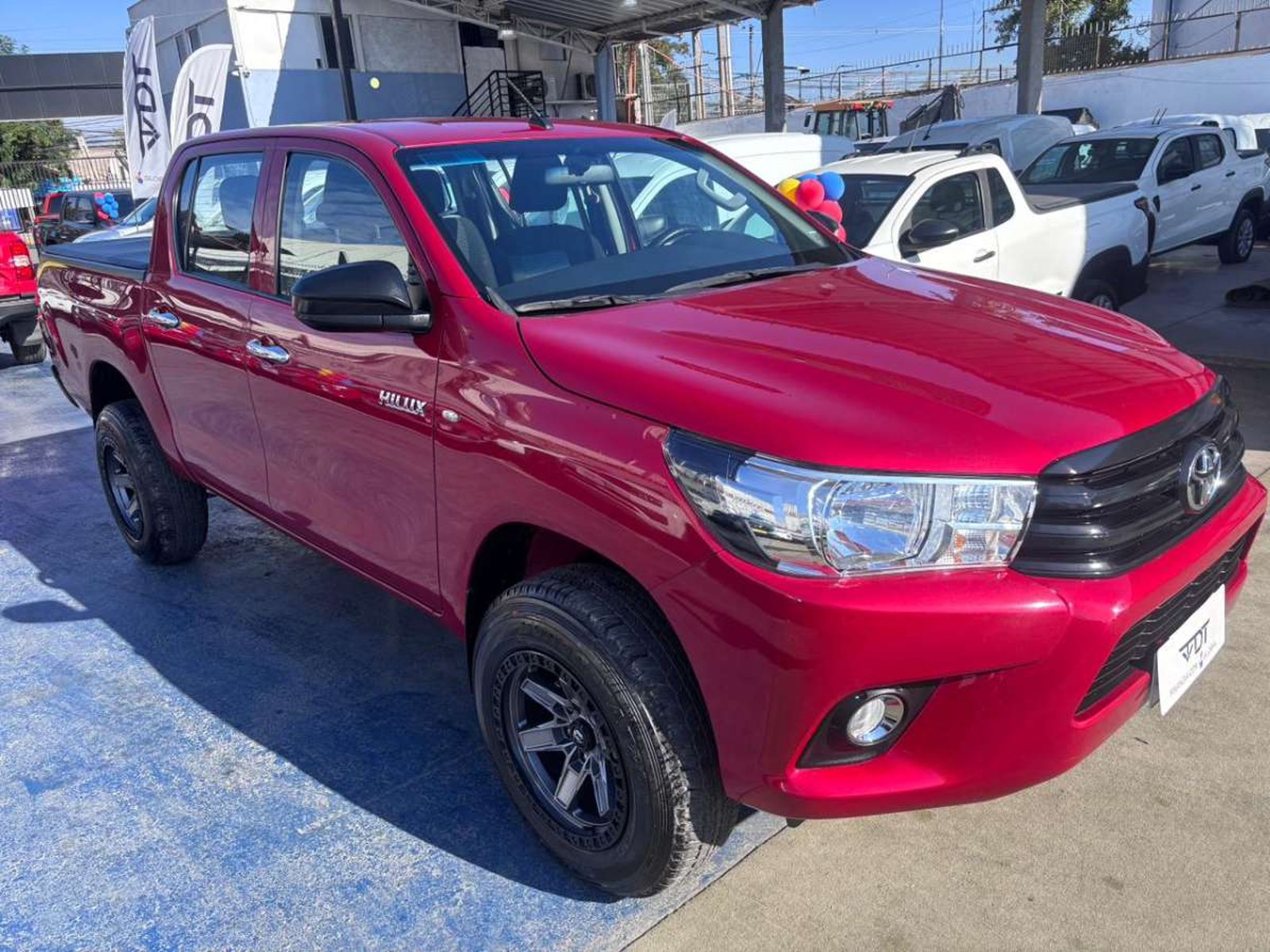 Toyota HILUX DOBLE CABINA 2.4 2023 - Imagen 3 de 10