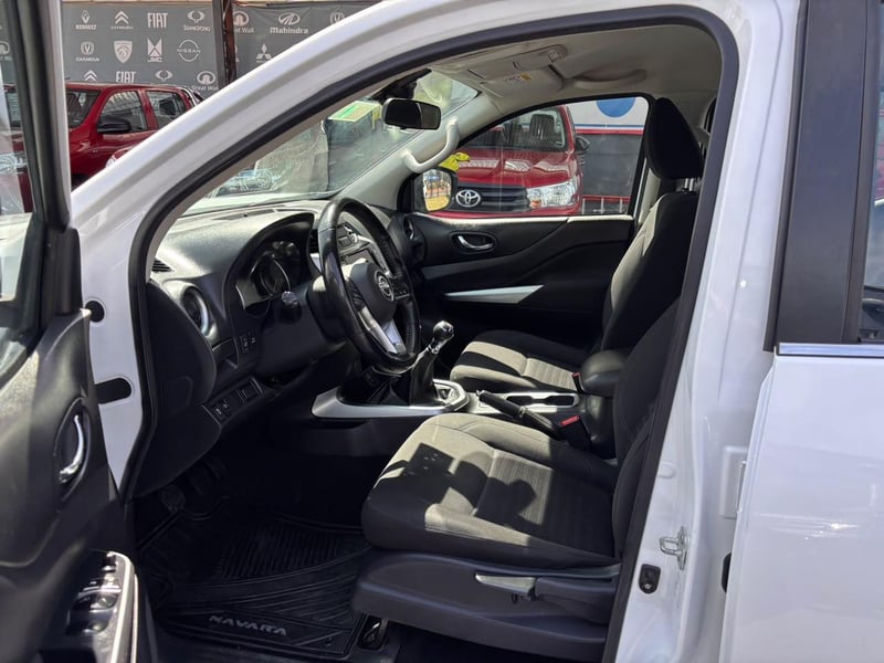 Nissan NAVARA XE 4X2 Diesel 2023 - Imagen 10 de 10