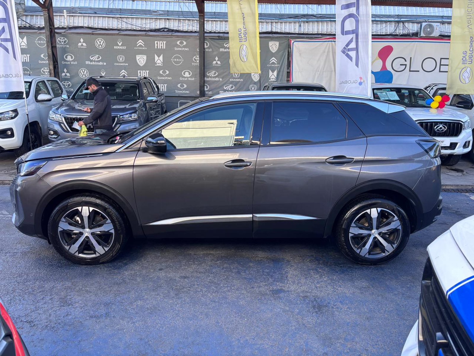 Peugeot 3008 Allure 1.6 THP AT 2024 - Foto 4 de 10