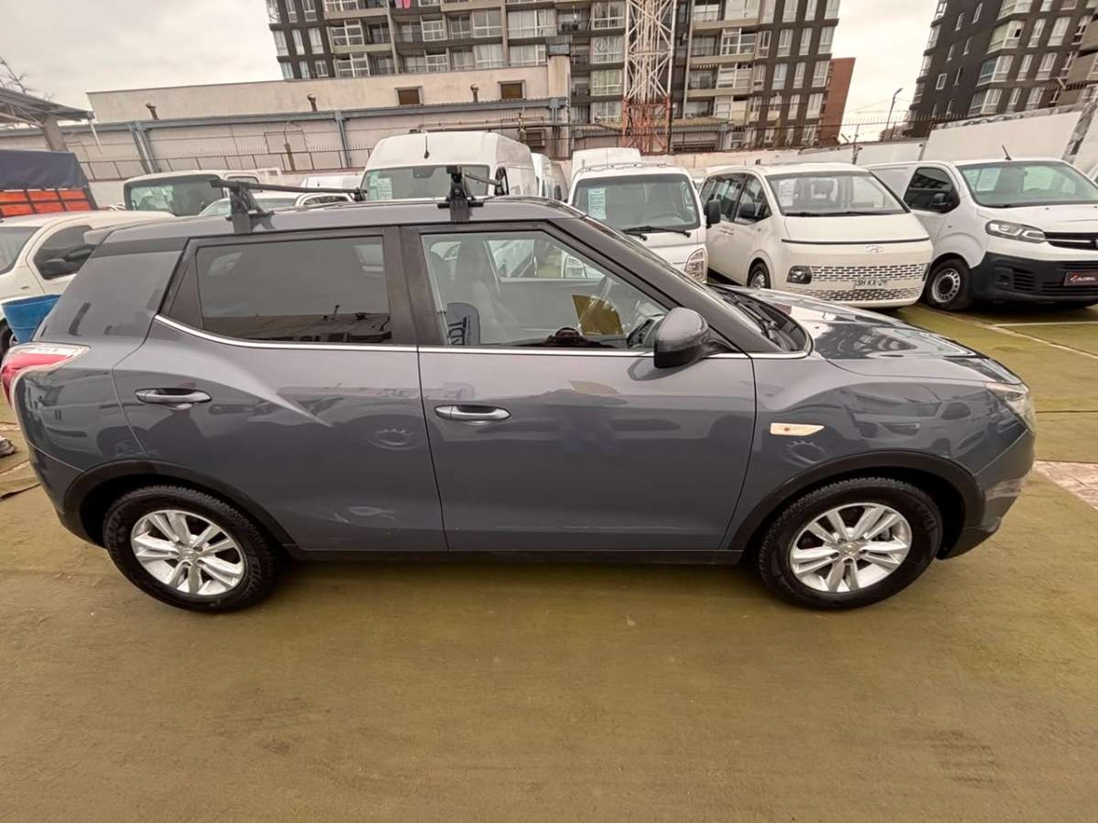 SsangYong TIVOLI 1.6 2018 - Foto 5 de 10