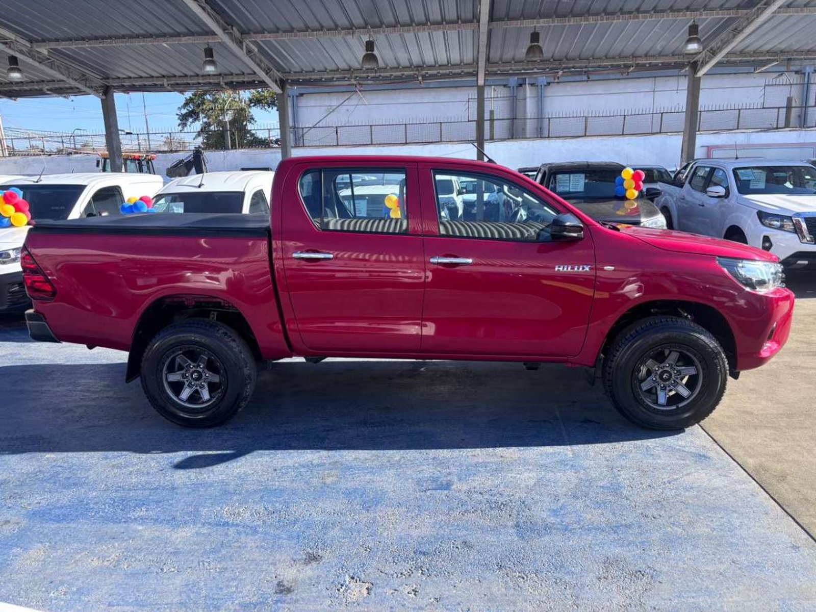Toyota HILUX DOBLE CABINA 2.4 2023 - Imagen 5 de 10