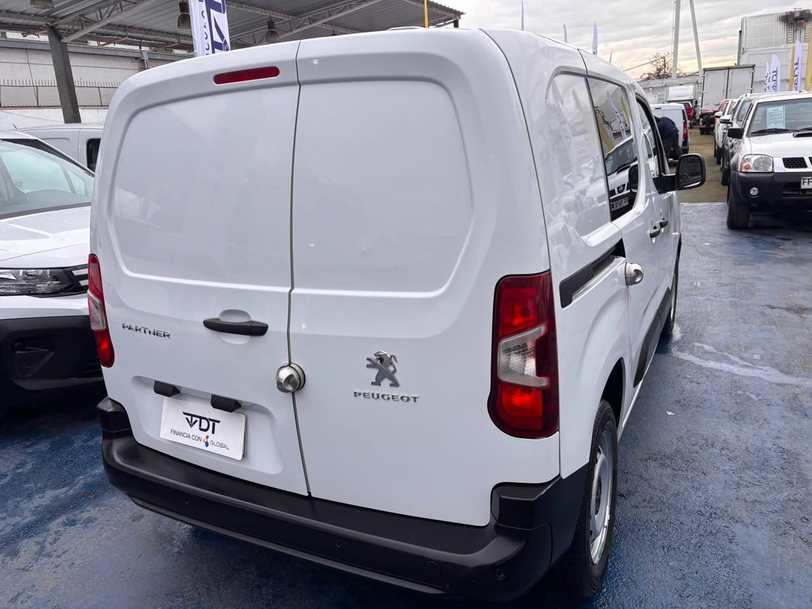 Peugeot PARTNER 2024 - Imagen 8 de 10
