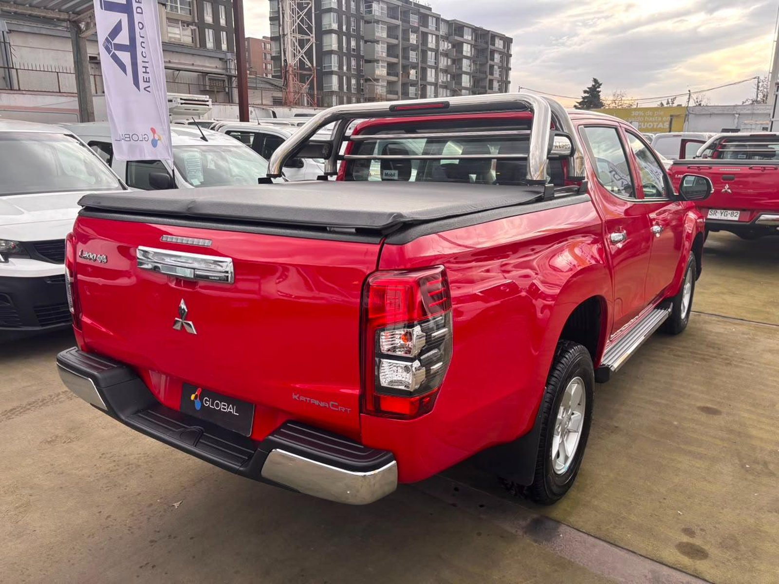 Mitsubishi L200 2023 - Imagen 8 de 10