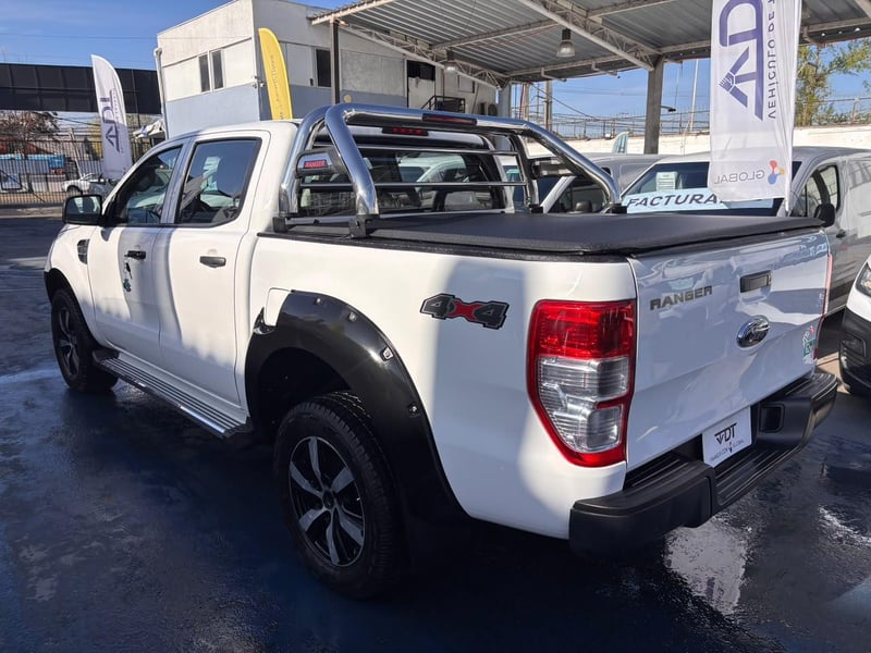 Ford NEW RANGER XL 4X4 2.2L 2023 - Imagen 6 de 10