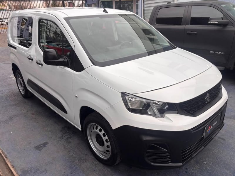 Peugeot PARTNER 2021