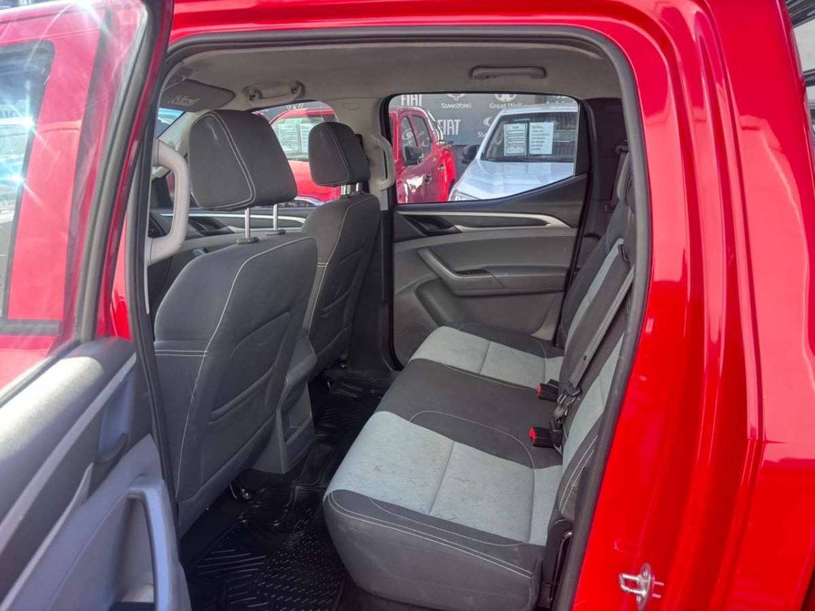 Maxus T60 4WD 2.0 GL 4X4 2024 - Imagen 9 de 10