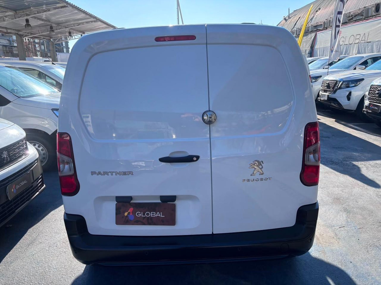 Peugeot PARTNER L1 BLUE HDI 100 1.5 L1 1.5 Diesel 2023 - Imagen 7 de 10