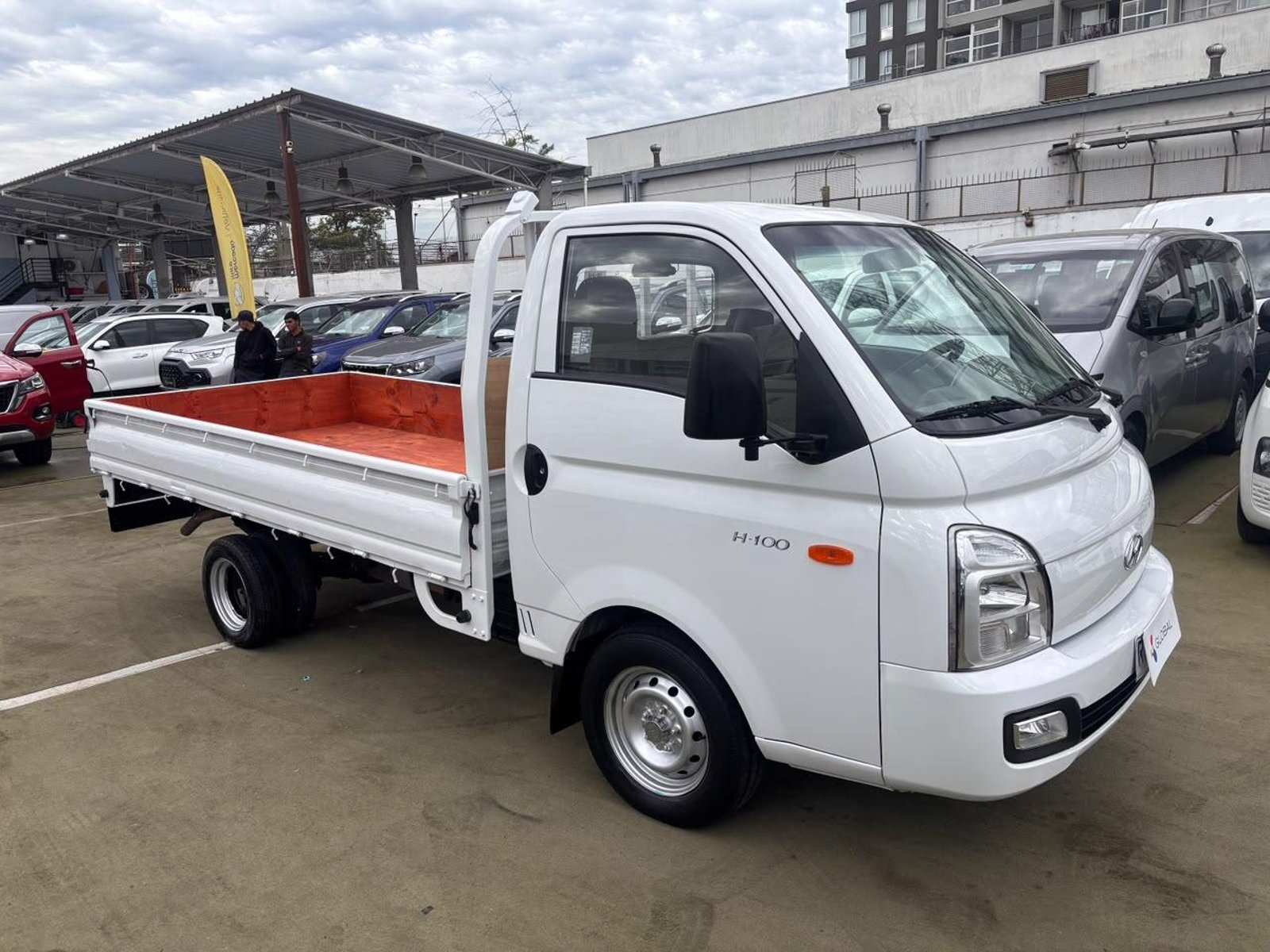 Hyundai PORTER 2022 - Foto 3 de 10