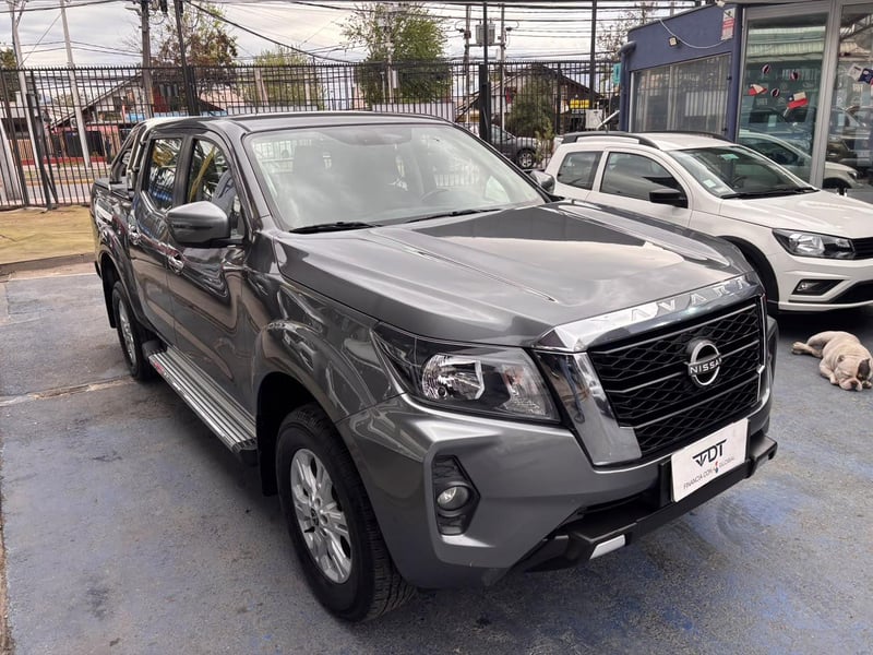 Nissan NAVARA XE 4X2 2.3 DIESEL 2023 - Imagen 3 de 10