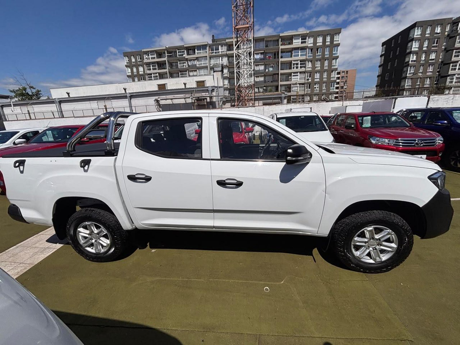 Maxus T60 DX 4x2 2.0 Diesel 2024 - Foto 4 de 10