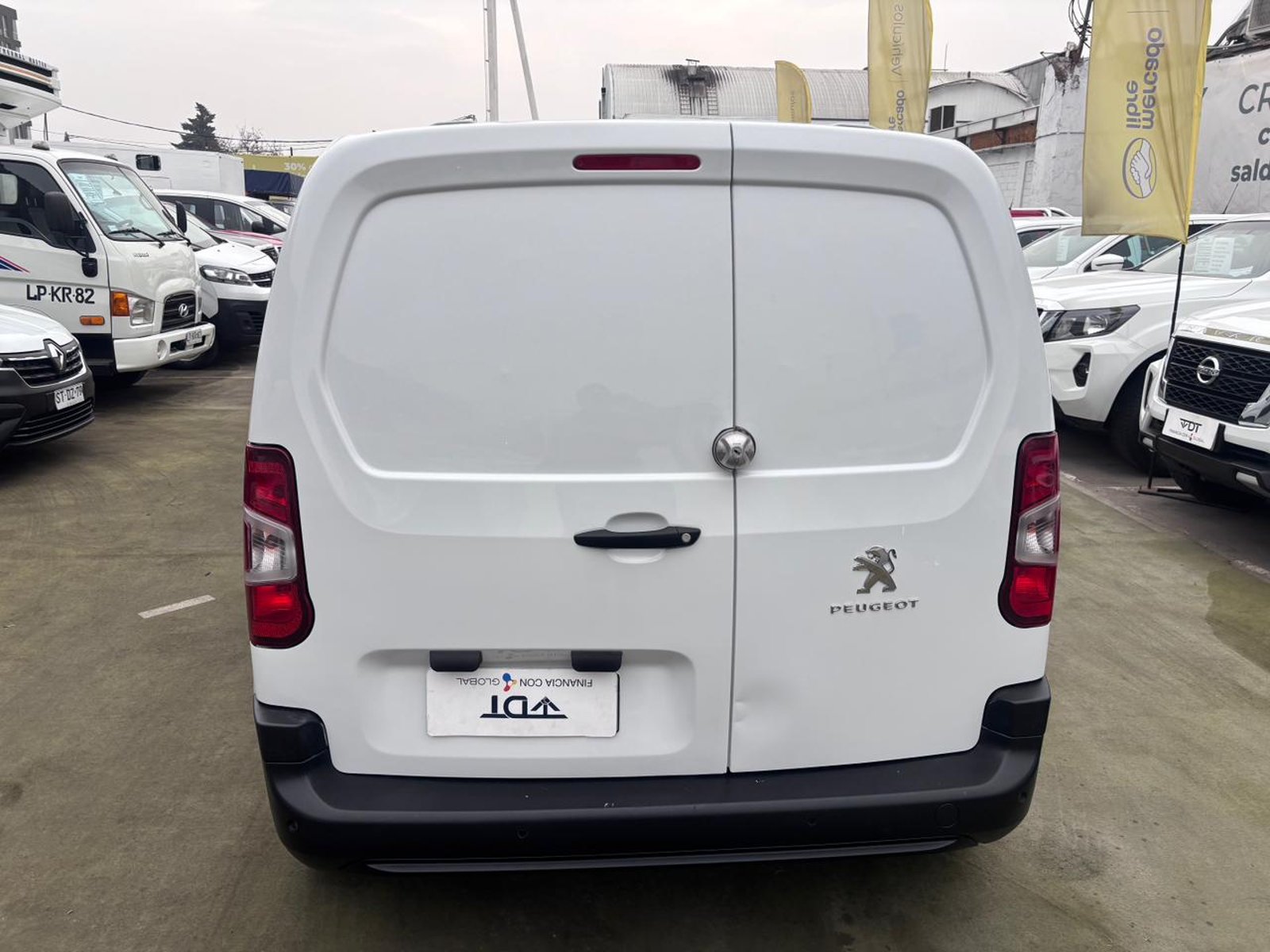 Peugeot PARTNER 2023 - Imagen 7 de 10