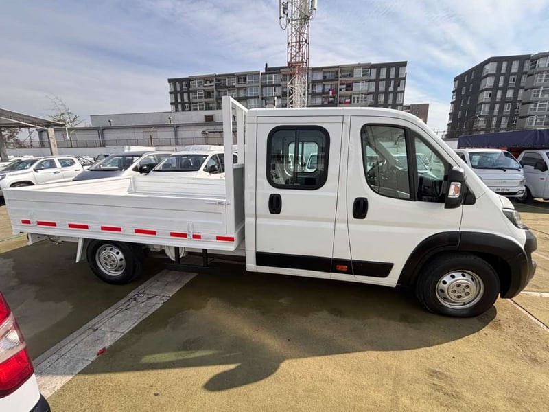 Peugeot BOXER D CAB 2.0 2019 - Imagen 4 de 10
