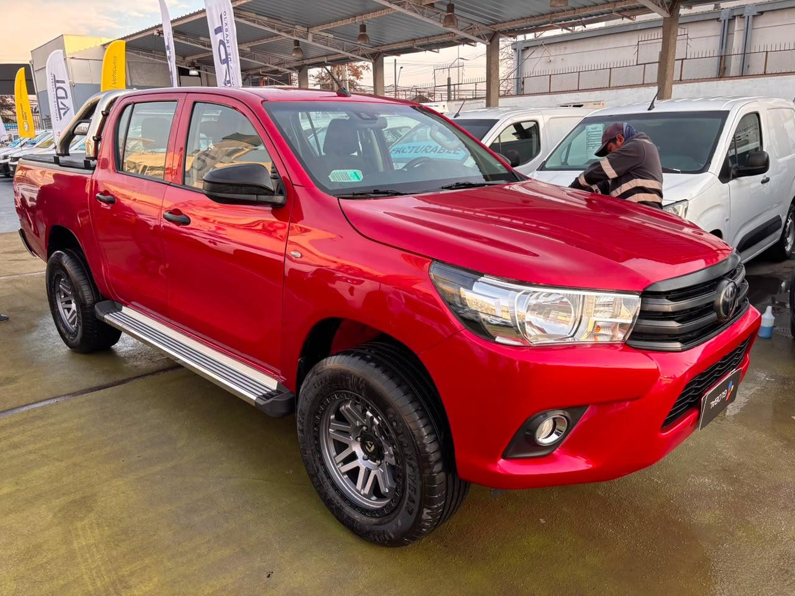 Toyota HILUX DX 2.4 4x2 2023 - Foto 3 de 10