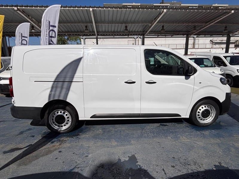 Peugeot EXPERT Premium Long 2.0 HDi 2023 - Imagen 4 de 10