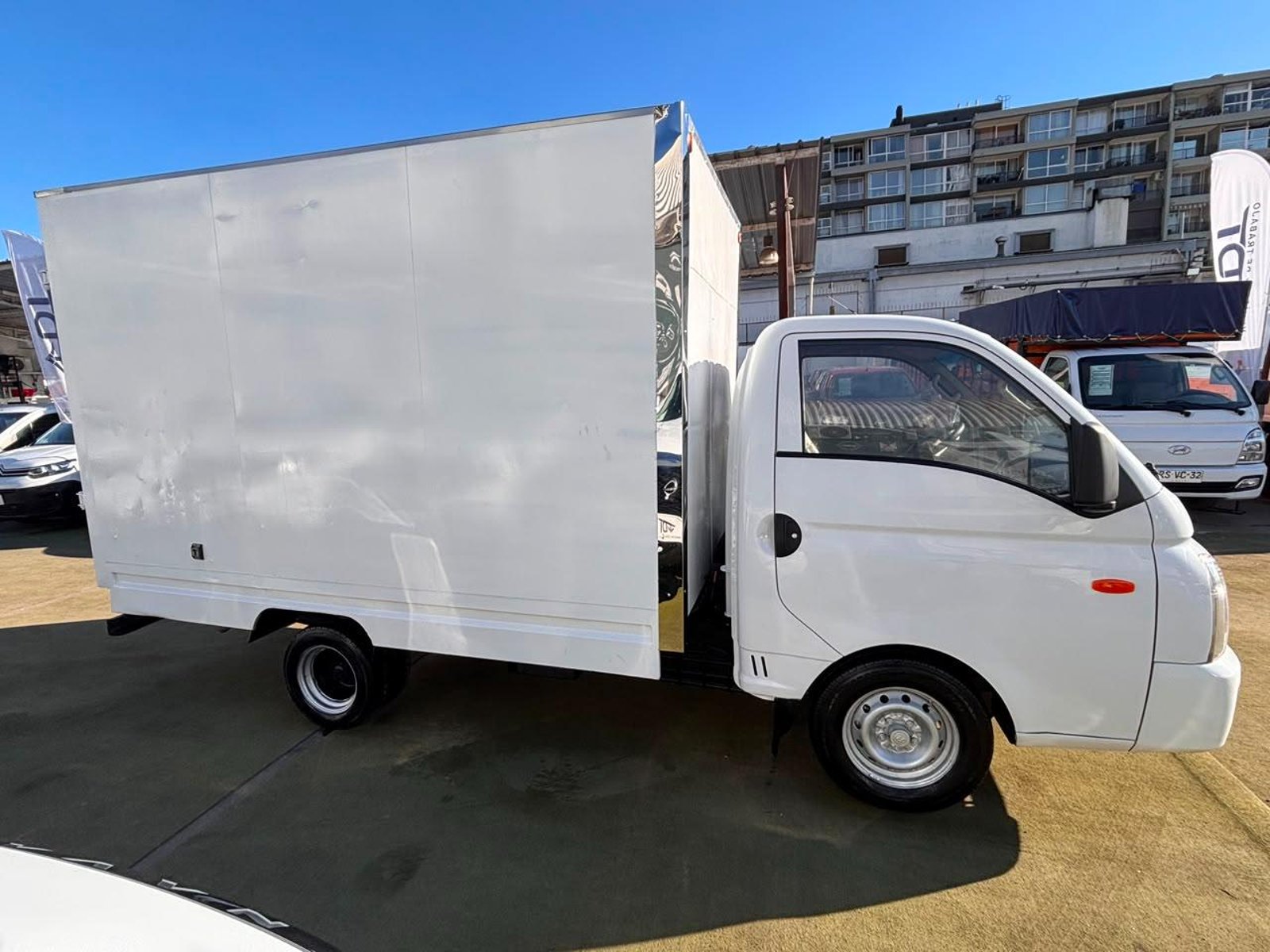 Hyundai PORTER 2022 - Imagen 5 de 10