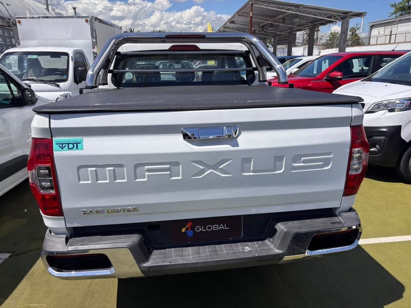 Maxus T60 2.0 GLX 4X4 AT 2022 - Imagen 7 de 10