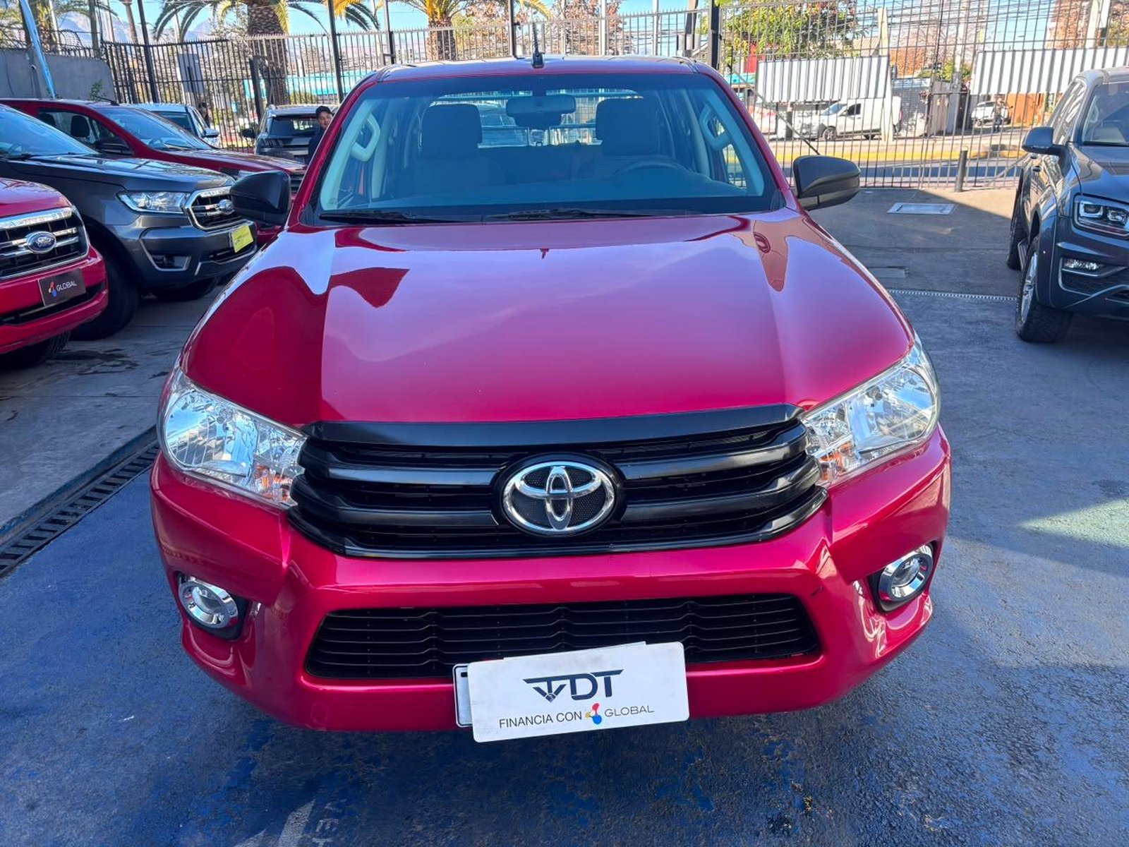 Toyota HILUX DX 2.4 4x2 2024 - Foto 2 de 10