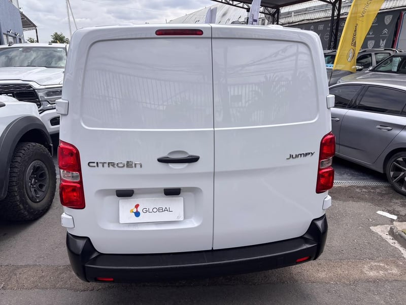 Citroën Jumpy Furgón Confort Largo 2.0 HDi 2025 - Imagen 7 de 10