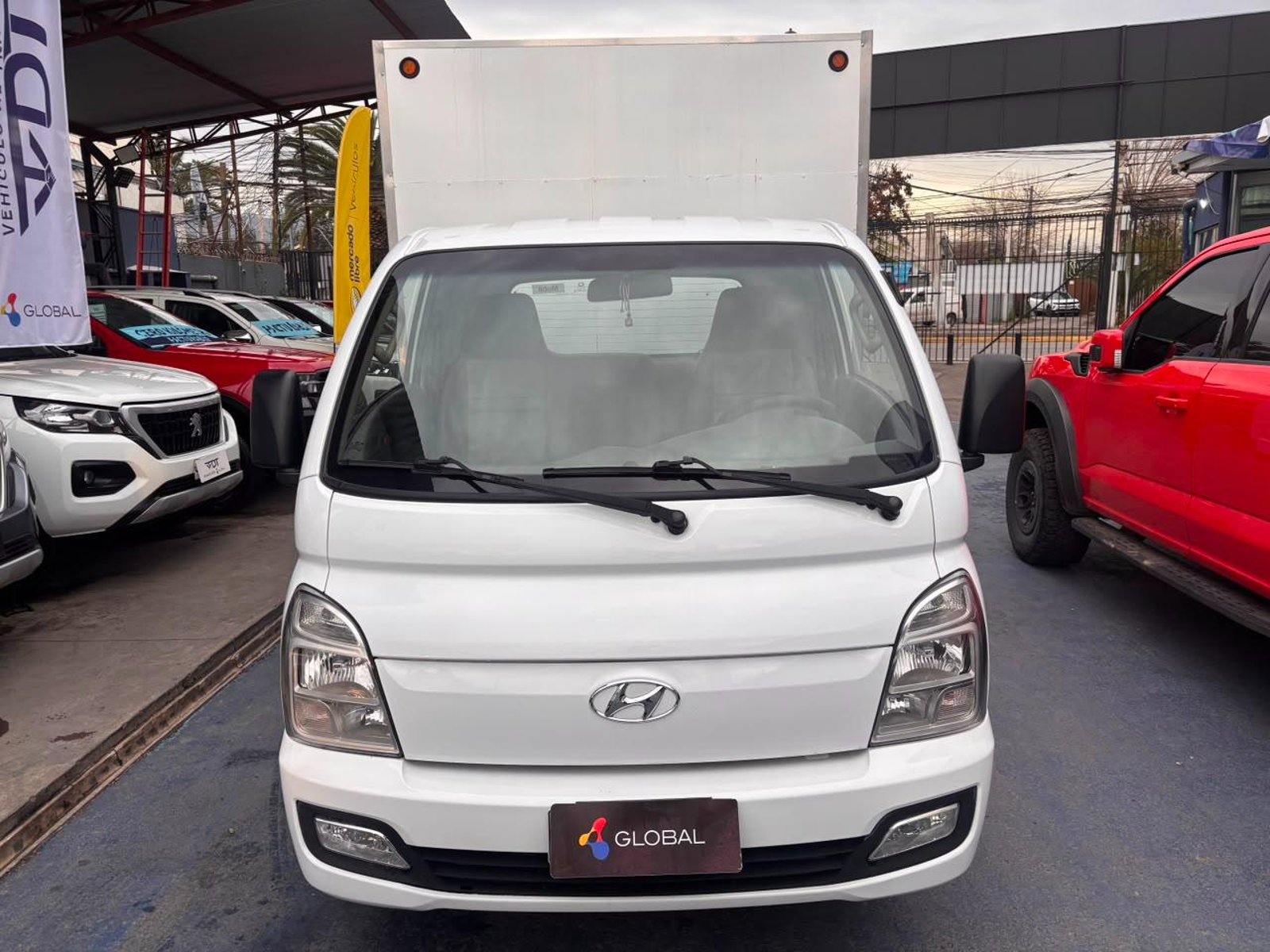 Hyundai PORTER 2022 - Foto 2 de 10