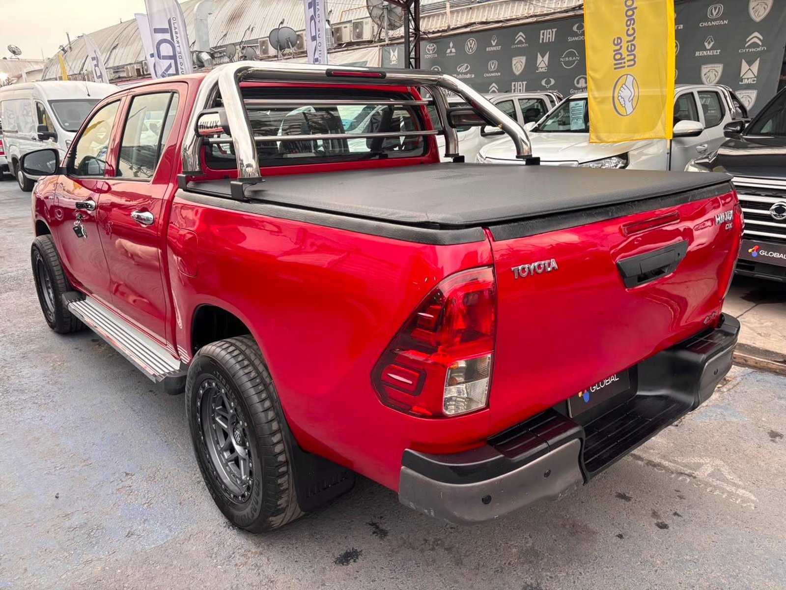 Toyota HILUX DX 2.4 4x4 2023 - Imagen 6 de 10